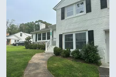 121 W Main Street, Kings Park, NY 11754 - Photo 2