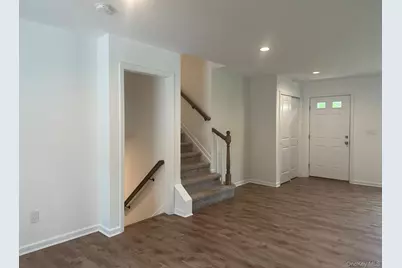 121 W Main Street, Kings Park, NY 11754 - Photo 14