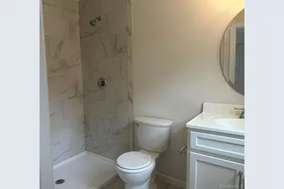 121 W Main Street, Kings Park, NY 11754 - Photo 18