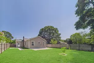 279 Commack Rd, Shirley, NY 11967 - Photo 2