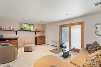 33 Shelter Hill Road, Plainview, NY 11803 - Photo 12