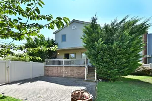 385 Oceanside Pkwy, Oceanside, NY 11572 - Photo 24