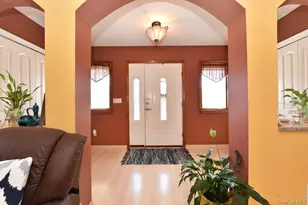 385 Oceanside Pkwy, Oceanside, NY 11572 - Photo 4