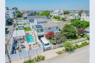 500 W Penn Street, Long Beach, NY 11561 - Photo 2