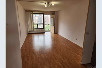 61-35 98th Street N #11B, Rego Park, NY 11374 - Photo 4