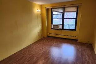 61-35 98th Street N, Rego Park, NY 11374 - Photo 6