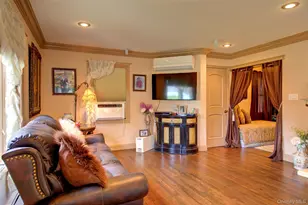 997 Glen Dr, Franklin Square, NY 11010 - Photo 6