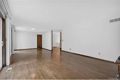 12 Birch Hill Drive, Poughkeepsie, NY 12603 - Photo 8