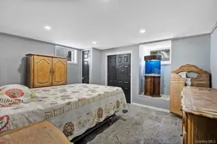 1212 Herzel Blvd, West Babylon, NY 11704 - Photo 30