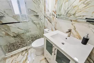 1212 Herzel Blvd, West Babylon, NY 11704 - Photo 32