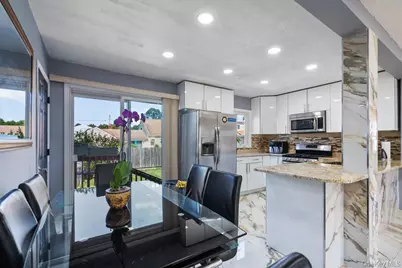 1212 Herzel Boulevard, West Babylon, NY 11704 - Photo 12