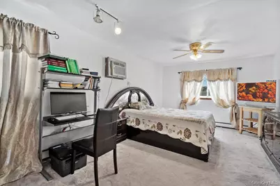 1212 Herzel Boulevard, West Babylon, NY 11704 - Photo 22