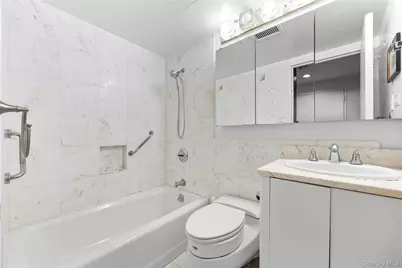 106 Central Park S #4D, New York, NY 10019 - Photo 14