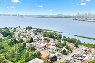 230 Sunset Blvd, Bronx, NY 10473 - Photo 14