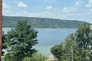 1 Hawley Ter, Yonkers, NY 10701 - Photo 14