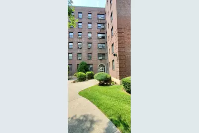 25-12 Union Street #3B, Flushing, NY 11354 - Photo 2
