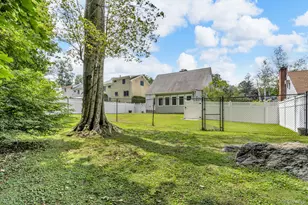 14 Coralyn Ave, White Plains, NY 10605 - Photo 36