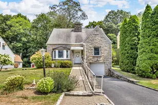 14 Coralyn Ave, White Plains, NY 10605 - Photo 42