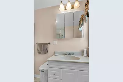 14 Coralyn Avenue, White Plains, NY 10605 - Photo 26