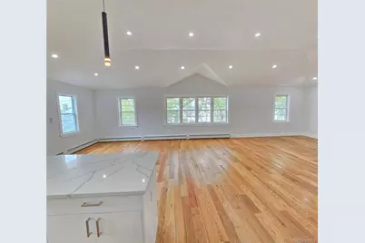 14419 230 Street, Springfield Gardens, NY 11413 - Photo 4