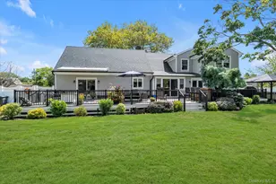 222 Bay Ave, Bayport, NY 11705 - Photo 24