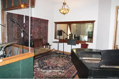 529 Manhattan Avenue, New York, NY 10027 - Photo 16