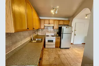 94-11 59th Avenue #F21, Elmhurst, NY 11373 - Photo 6