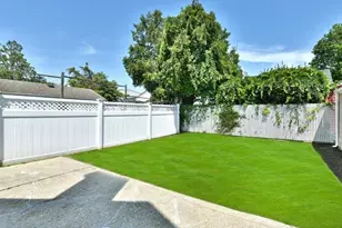 180 Evelyn Rd, Mineola, NY 11501 - Photo 12