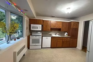 216 Glenwood Ln, Port Jefferson, NY 11777 - Photo 10