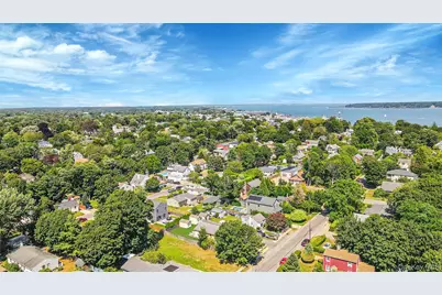 395 Linnet Street, Greenport, NY 11944 - Photo 36