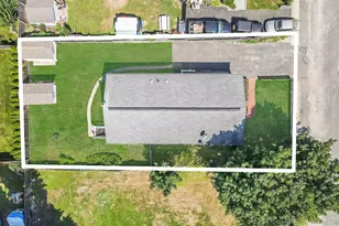 395 Linnet St, Greenport, NY 11944 - Photo 40