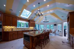 1331 Harbor Rd, Hewlett, NY 11557 - Photo 16