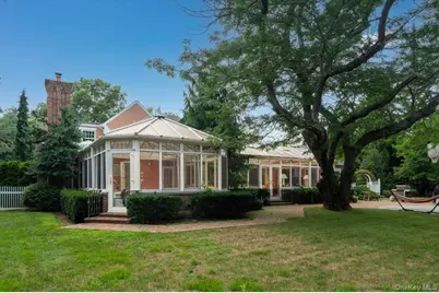 1331 Harbor Road, Hewlett, NY 11557 - Photo 42