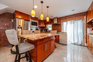 2703 Woodhull Ave, Bronx, NY 10469 - Photo 6