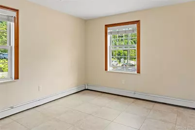 72 Cedar Swamp Road #3, Glen Cove, NY 11542 - Photo 6