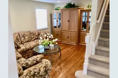 8211 260th Street, Glen Oaks, NY 11004 - Photo 6