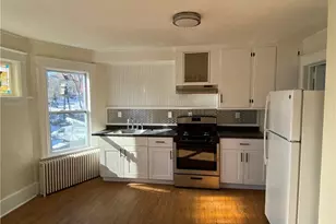 20 S White St, Poughkeepsie, NY 12601 - Photo 2