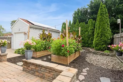 10 Stuart Avenue, Babylon, NY 11702 - Photo 8