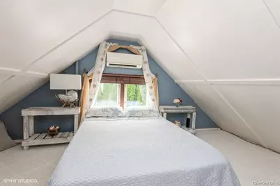 10 Stuart Avenue, Babylon, NY 11702 - Photo 26