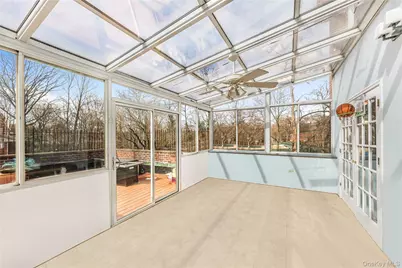 4601 Henry Hudson Parkway #B11B14, Bronx, NY 10471 - Photo 6