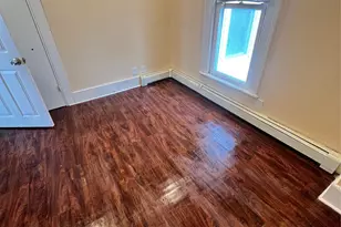 4 Catherine St, Port Jervis, NY 12771 - Photo 2