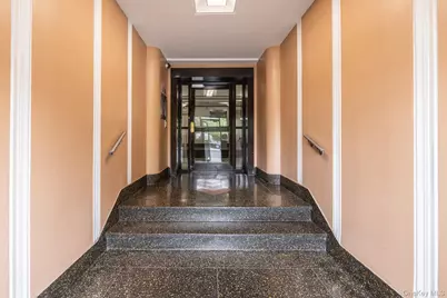 2190 Boston Road #4E, Bronx, NY 10462 - Photo 2