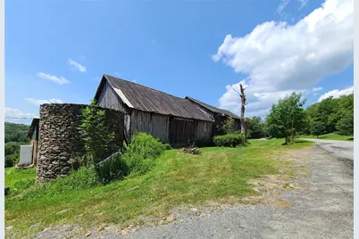 299-301 Stump Pond Road, Livingston Manor, NY 12758 - Photo 6