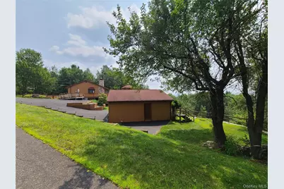 203 Skyline Drive, Woodbourne, NY 12788 - Photo 30