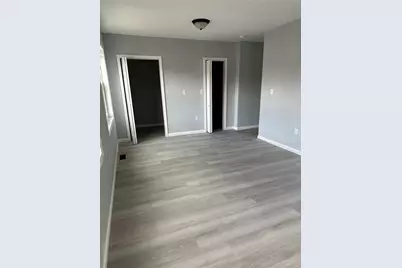 137 S 14th Avenue, Mount Vernon, NY 10550 - Photo 4