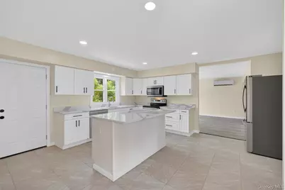 7 Penny Lane, Marlboro, NY 12542 - Photo 18