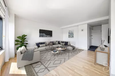 33-47 14th Street #6D, Astoria, NY 11106 - Photo 2