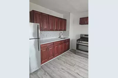 286 Yale Street, Hempstead, NY 11550 - Photo 4