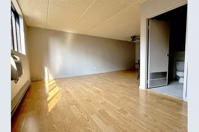 137-77 45 Avenue #6P, Flushing, NY 11355 - Photo 4