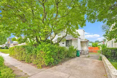 50-12 Utopia Parkway, Fresh Meadows, NY 11365 - Photo 1